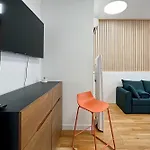 Nice Apartment Near The Place De La Nation
